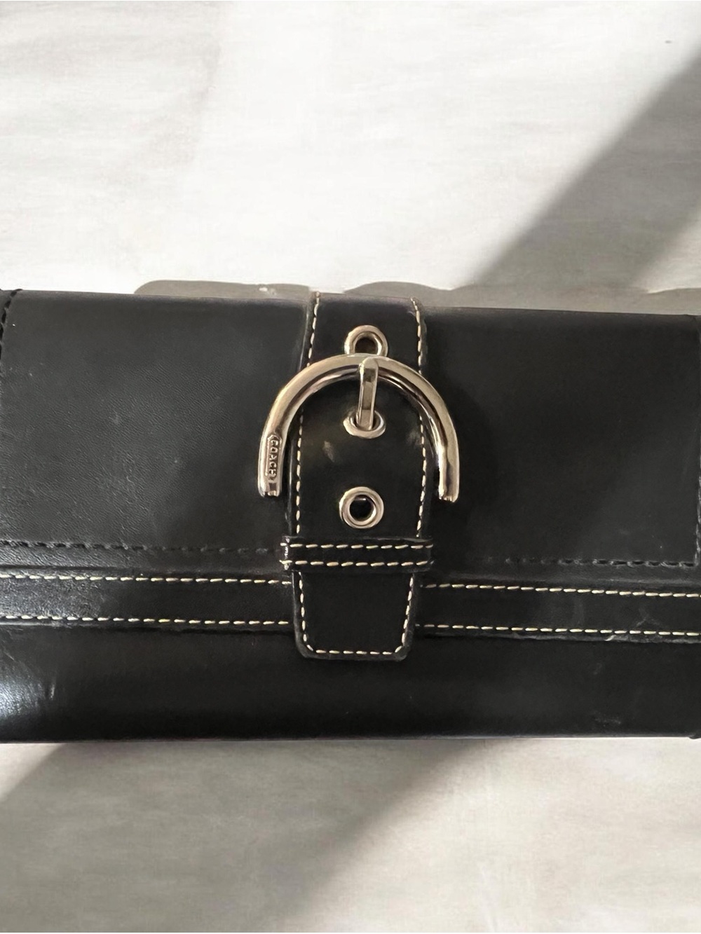 Coach Black Leather Buckle Continental Wallet